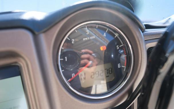 2019 INDIAN MOTORCYCLE CHIEFTAIN DARK HORSE BRONZE SMOKE 49ST DARK HORSE