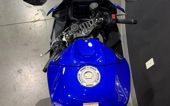 2027 Yamaha YZF R9