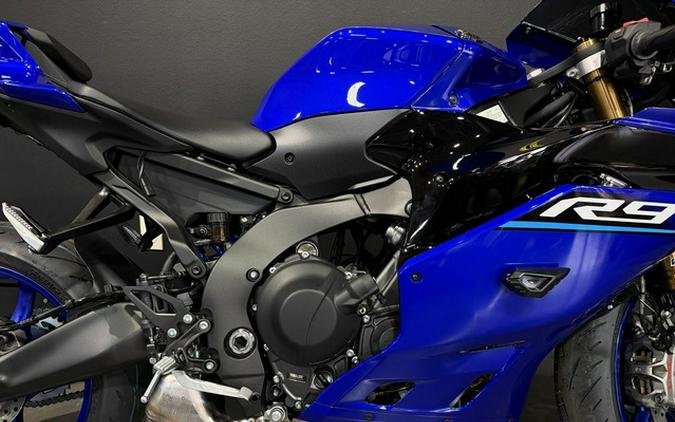2027 Yamaha YZF R9