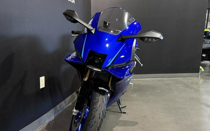 2027 Yamaha YZF R9