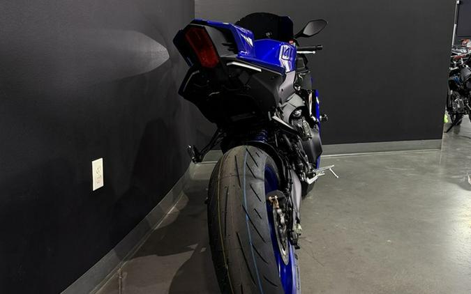 2027 Yamaha YZF R9