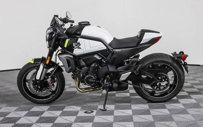 2022 CFMoto 700CL-X Sport