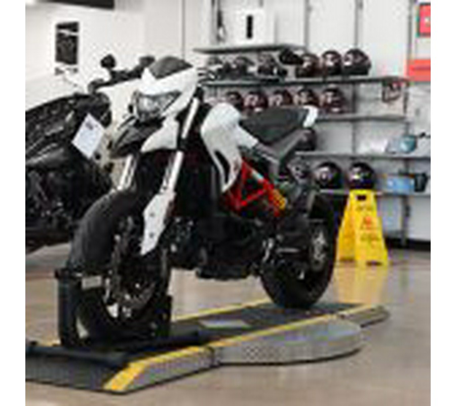 2016 Ducati Hypermotard 939
