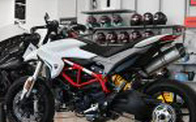 2016 Ducati Hypermotard 939