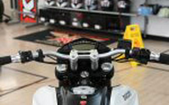 2016 Ducati Hypermotard 939