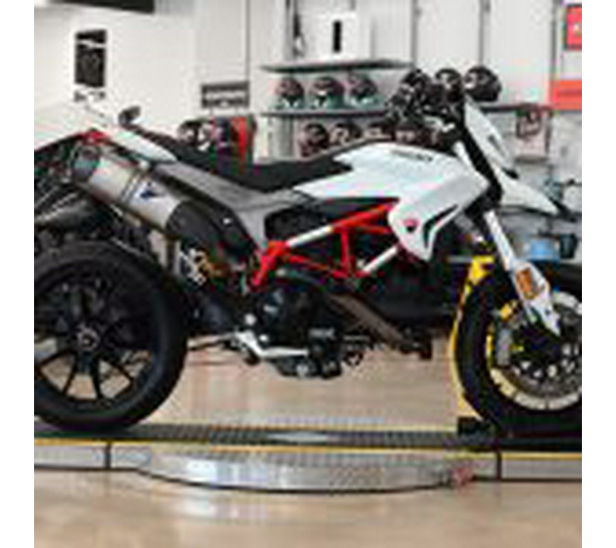 2016 Ducati Hypermotard 939