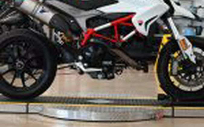 2016 Ducati Hypermotard 939
