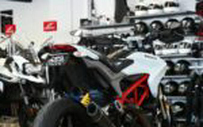 2016 Ducati Hypermotard 939