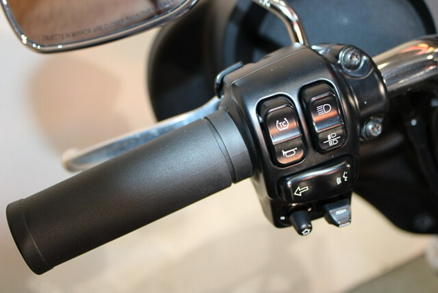 Used 2022 Harley-Davidson Police Electra Glide Grand American Touring Motorcycle For Sale In Miami, Florida