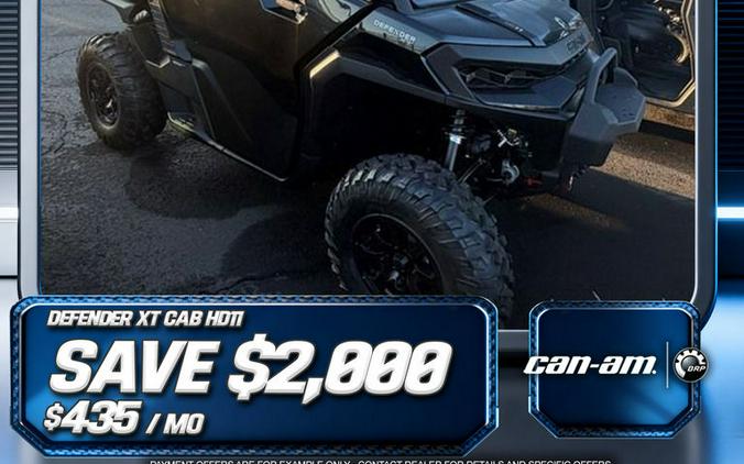 2026 Can-Am® Defender XT CAB HD11