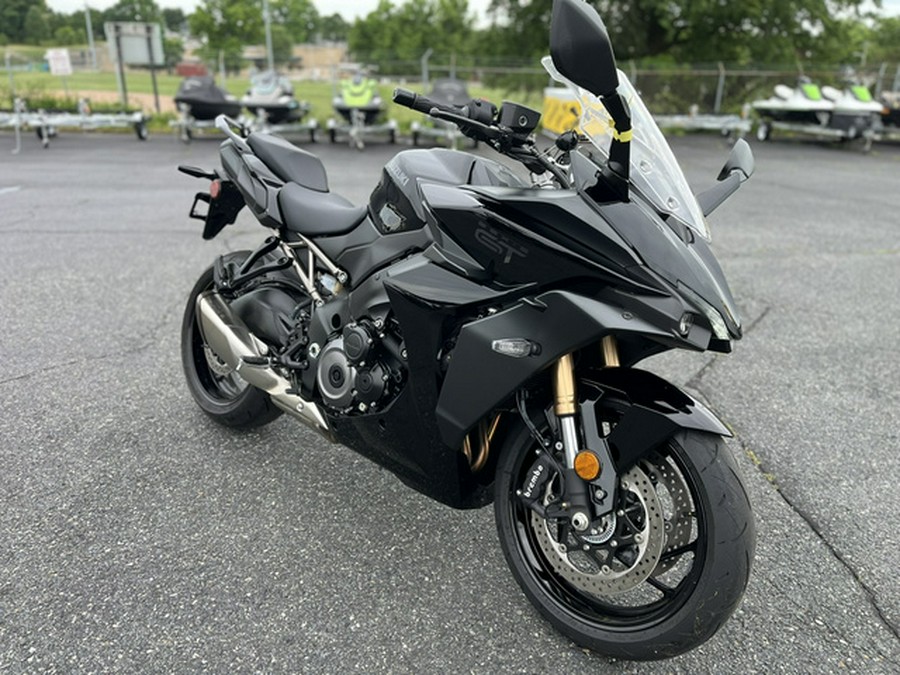 2022 Suzuki GSX-S 1000GT+