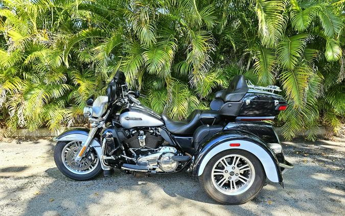 Used 2020 Harley-Davidson Tri Glide Ultra FLHTCUTG Trike For Sale In Miami, Florida