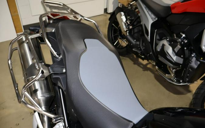 2026 BMW F 900 GS Adventure Black Storm Metallic