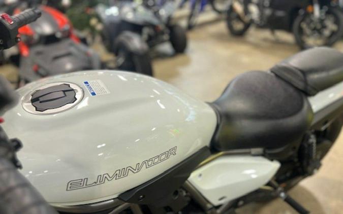 2024 Kawasaki Eliminator Pearl Robotic White Pearl Storm Gray