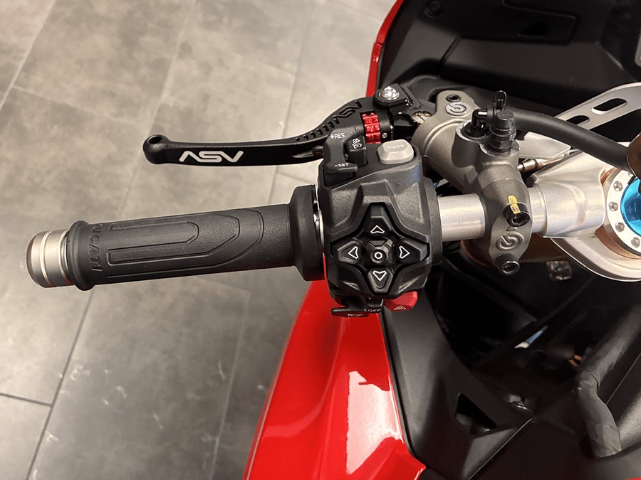 2025 Ducati PANIGALE V2S