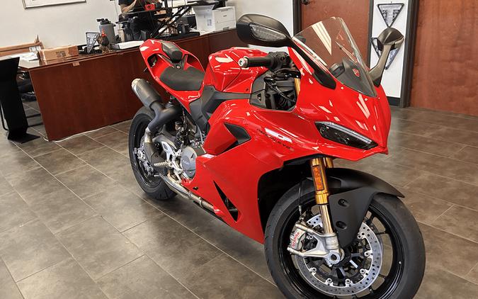 2025 Ducati PANIGALE V2S