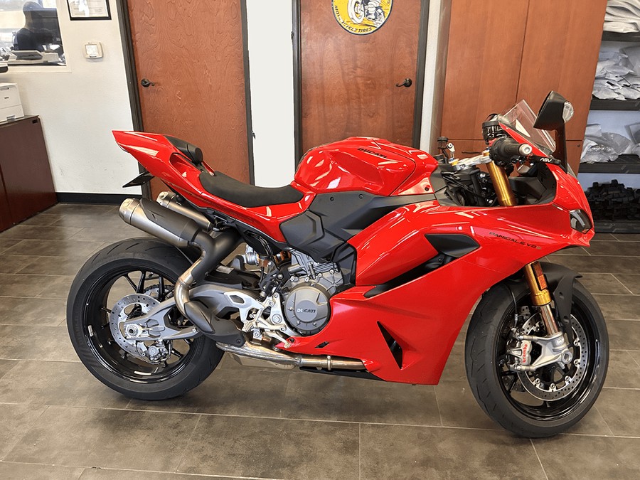 2025 Ducati PANIGALE V2S