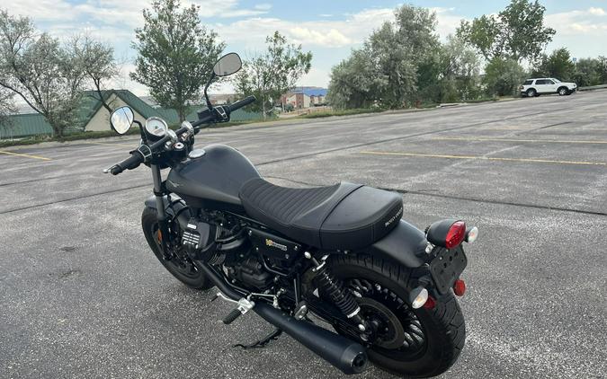 2017 Moto Guzzi V9 Bobber
