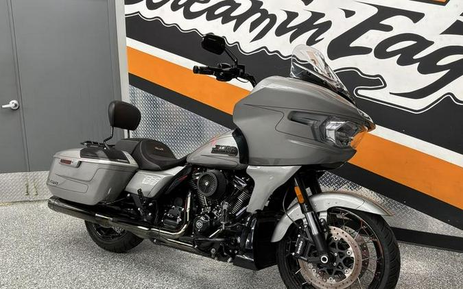 2023 Harley-Davidson® FLTRXSE - CVO™ Road Glide®