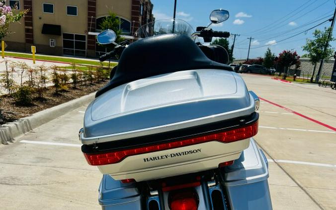 2015 Harley-Davidson Electra Glide Ultra Classic Brilliant Silve