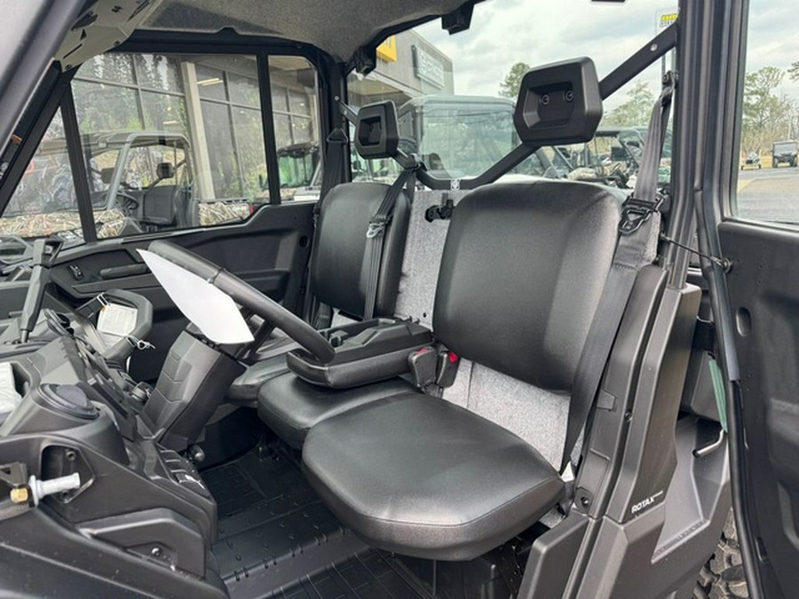 2026 Can-Am Defender DPS CAB HD10