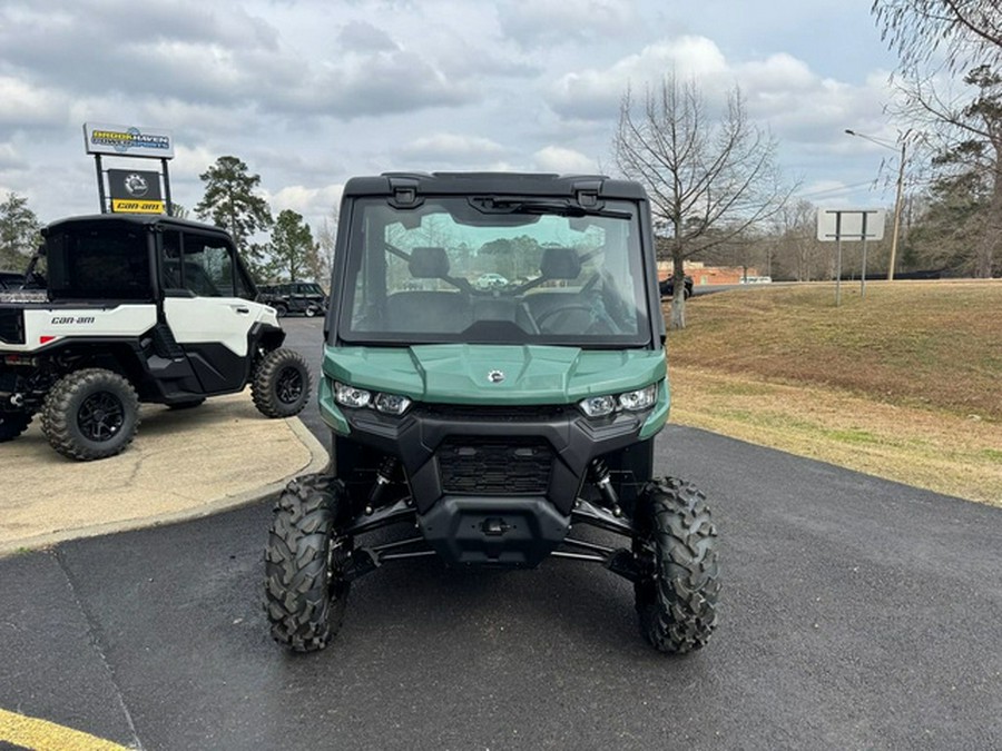 2026 Can-Am Defender DPS CAB HD10