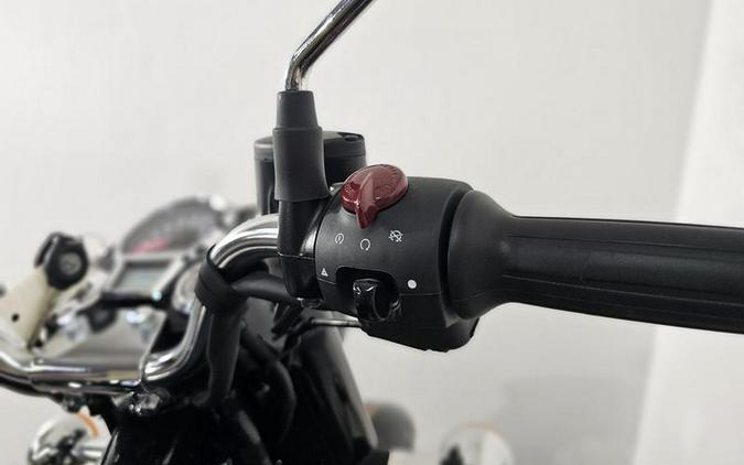 2023 Royal Enfield Classic 350 Halcyon Black