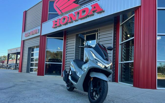 2026 Honda® PCX