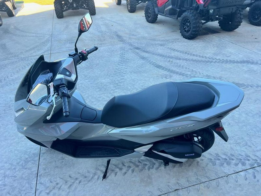 2026 Honda® PCX