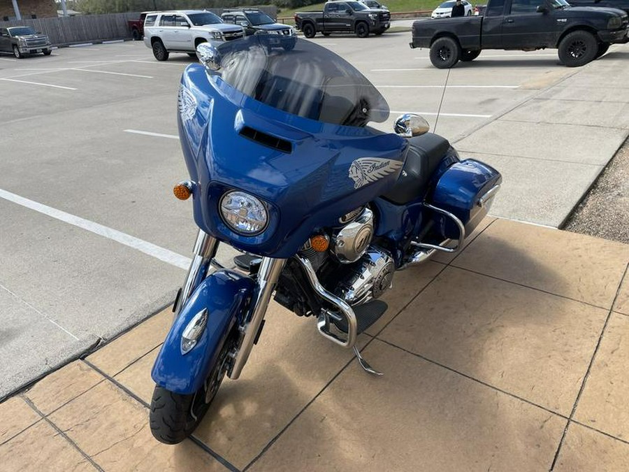 2019 Indian Motorcycle® Chieftain® Limited Icon Series Brilliant Blue
