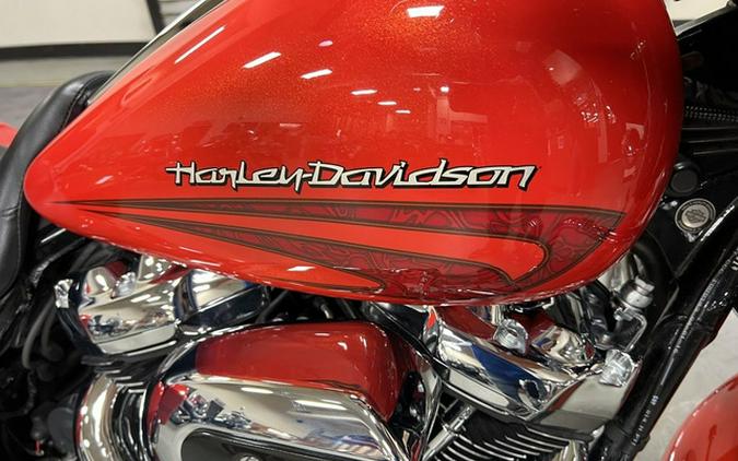 2017 Harley-Davidson FLHXS - Street Glide Special