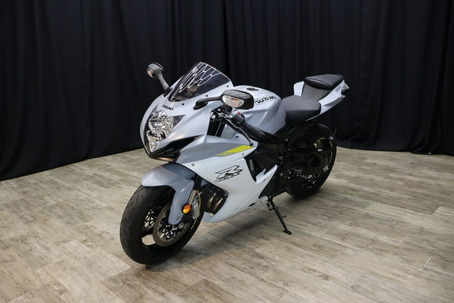 2022 Suzuki GSX-R 600