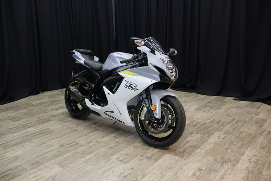 2022 Suzuki GSX-R 600