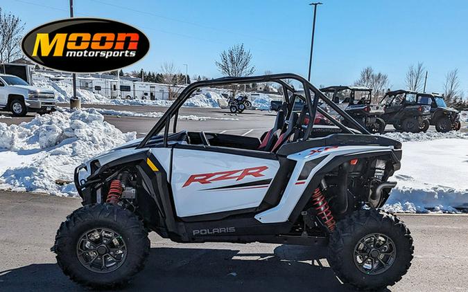 2024 Polaris Z24NEE99A2 WHITE LIGHTNING