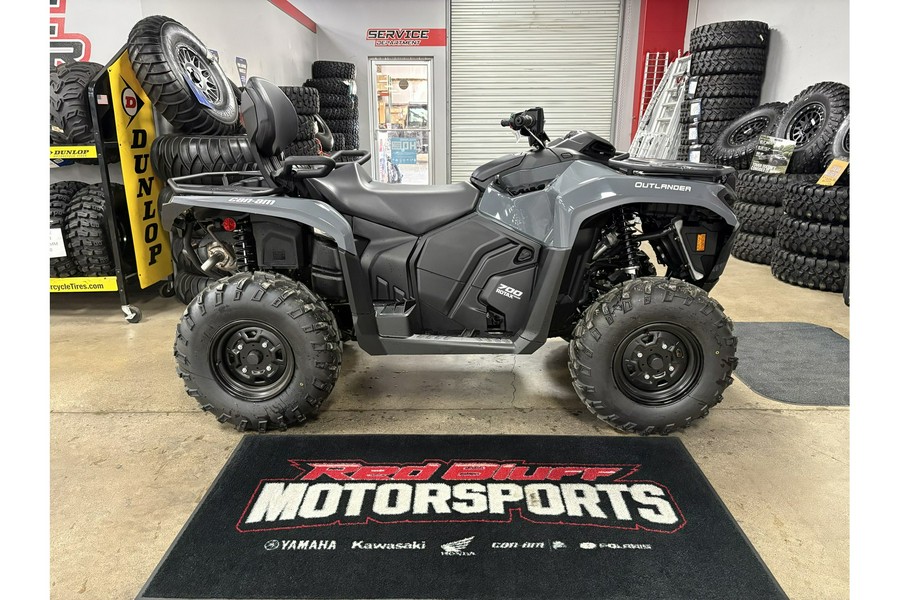 2025 Can-Am Outlander Max DPS 700