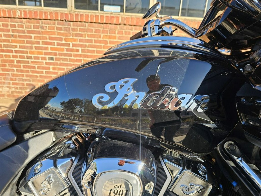 2023 Indian Motorcycle® Pursuit Limited with Premium Package