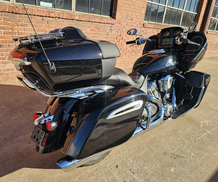 2023 Indian Motorcycle® Pursuit Limited with Premium Package