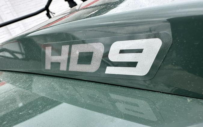 2025 Can-Am® Defender HD9