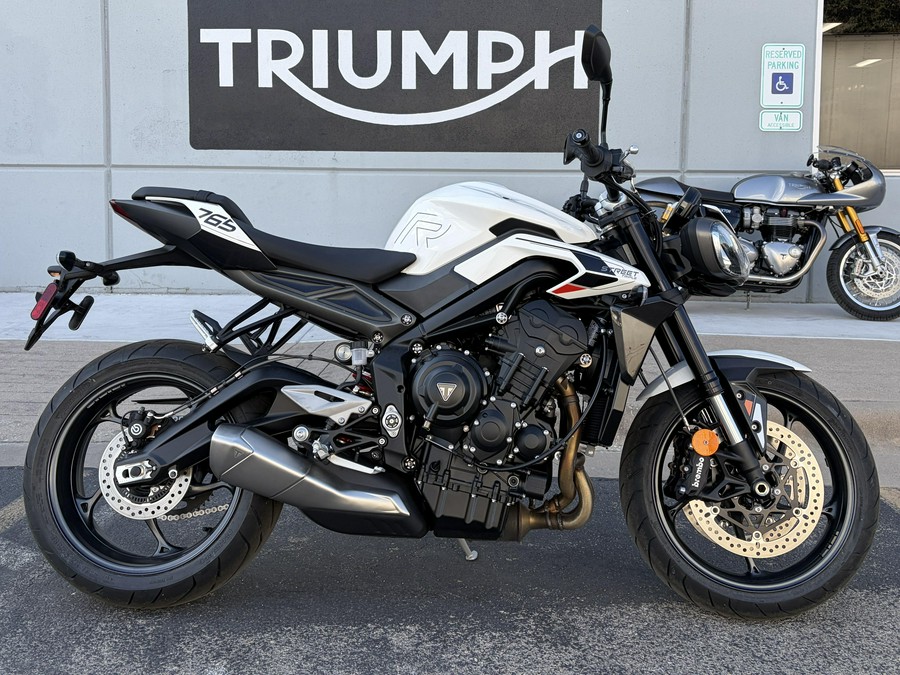2025 Triumph Street Triple 765