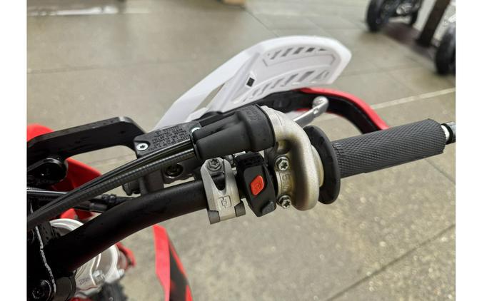 2025 300 EC GP - GASGAS