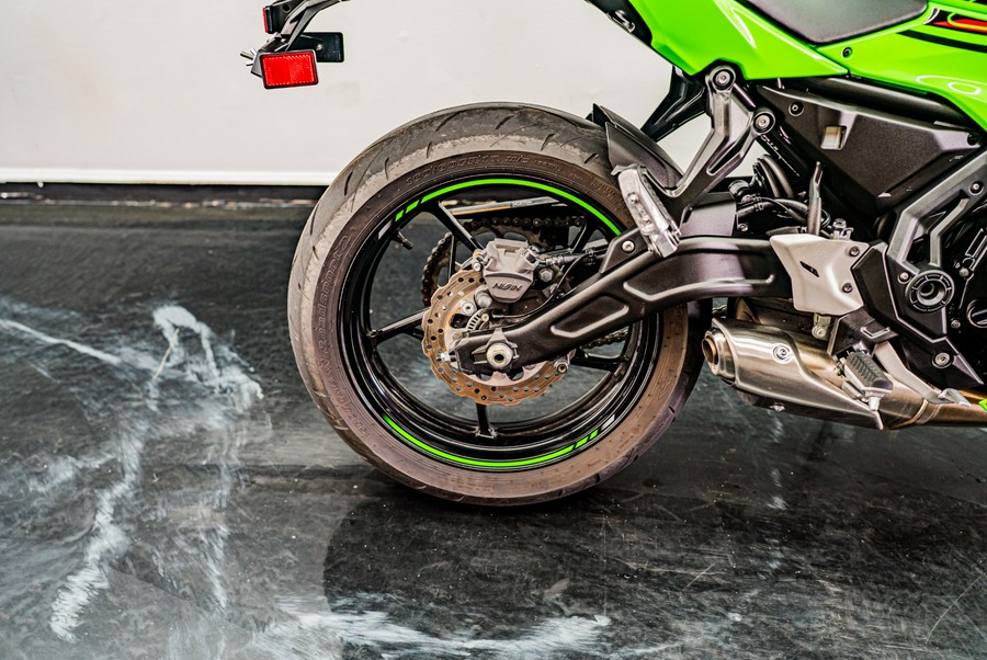 2023 Kawasaki Ninja 650 KRT Edition