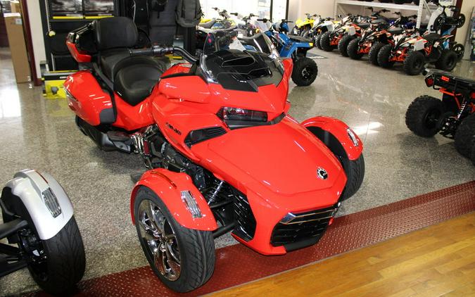 2022 Can-Am® Spyder F3 Limited Chrome Wheels