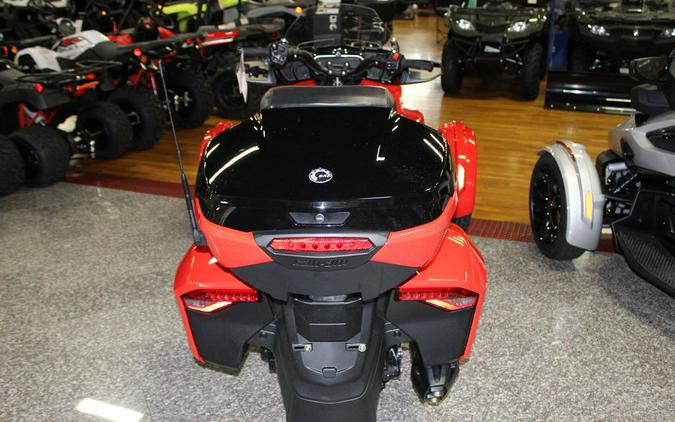 2022 Can-Am® Spyder F3 Limited Chrome Wheels