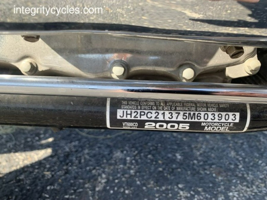 2005 Honda® Shadow® VLX Deluxe