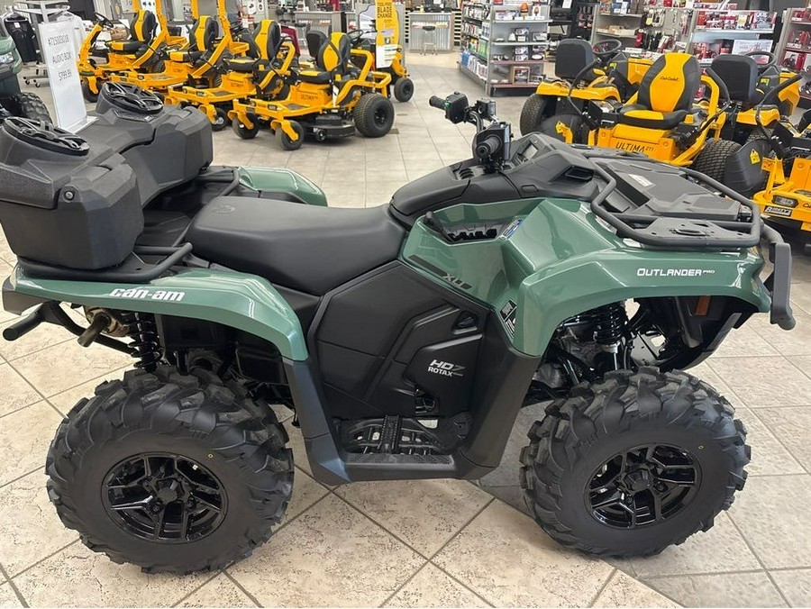 2025 Can-Am OUTLANDER PRO XU HD7 COMPASS GREEN