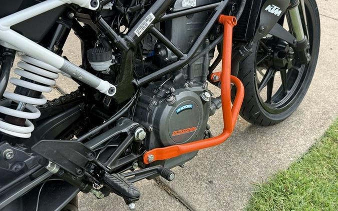 2022 KTM Duke 390