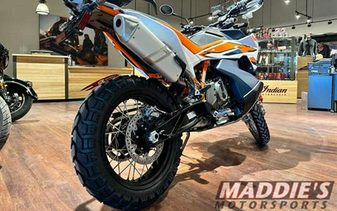 2024 KTM 890 Adventure R