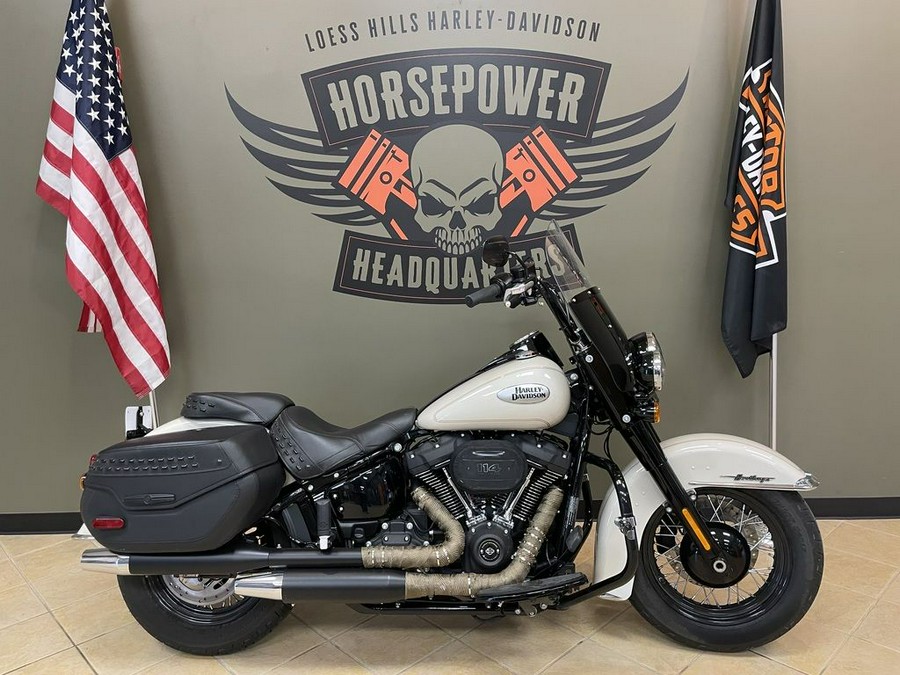 2022 Harley-Davidson Softail® Heritage Classic