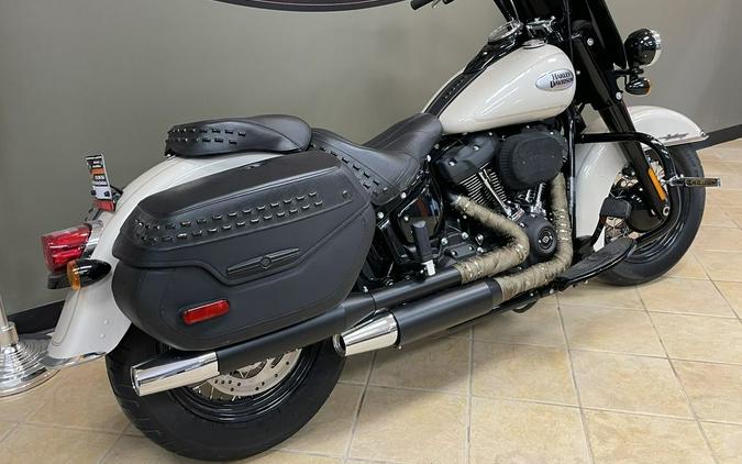 2022 Harley-Davidson Softail® Heritage Classic