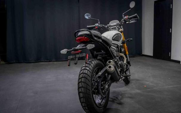 2026 Triumph Scrambler 400 XC Vanilla White
